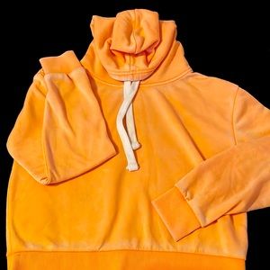 Light orange hoodie white draw strings small